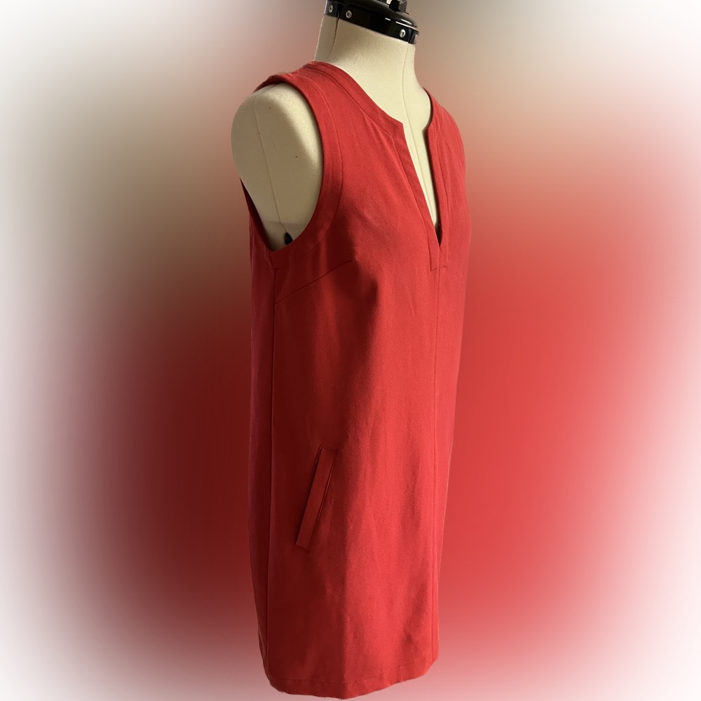 Beautiful red/orange Gap shift dress.